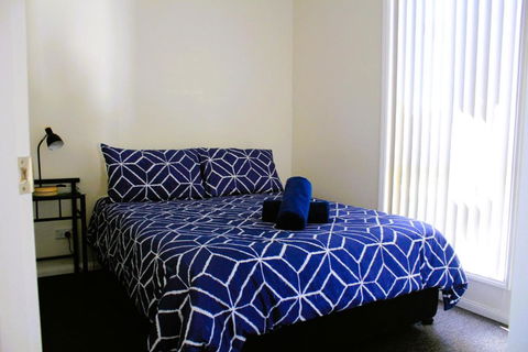 Browns Rocks Caravan Park - Accommodation VIC 2