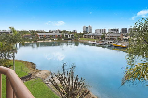 CANAL7-ON THE MOOLOOLABA CANAL! - Accommodation VIC 0