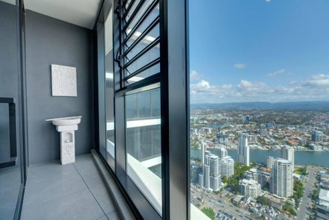 D-Ocean Retreat Modern 3-Bedroom Apartment - Accommodation VIC 2