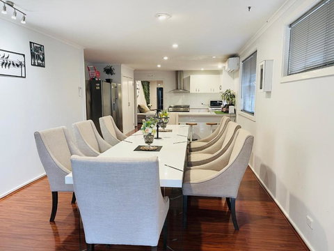 D130 The Link Fantasy Place - Accommodation VIC 1