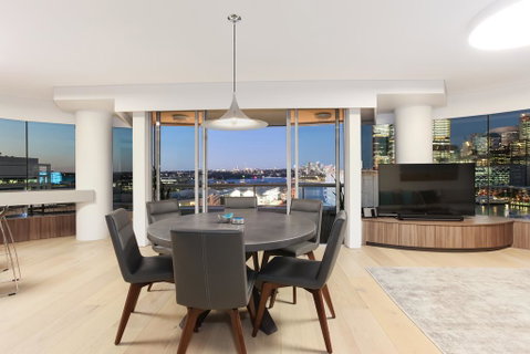 3 Bedroom Darling Harbour Apartment - Accommodation VIC 2