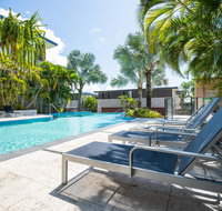 3 Bedroom Ultimate Luxury Waterfront - Accommodation VIC