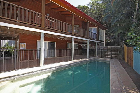 30 Scrub Road, Coolum Beach - Linen Incl, WiFi - Accommodation VIC 2