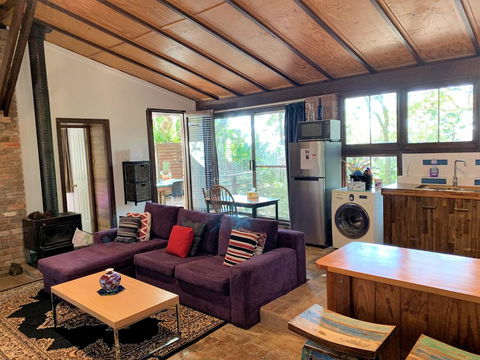 305 Montville - The Artist's Cottage - Accommodation VIC 0