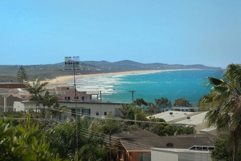 32 Barra Crescent, Coolum Beach. Bond 500, FOXTEL, WIFI, Linen Supplied - Accommodation VIC 1
