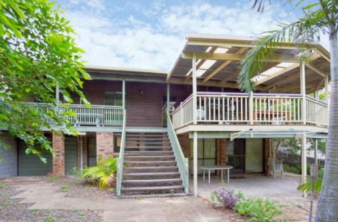 33 Cooloola Drive - Rainbow Beach, Walk To The Beach, Pet Friendly - Accommodation VIC 0