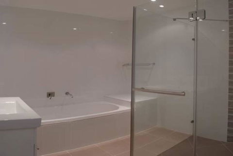 33 Esprit Drive - Rainbow Shores, Style, Comfort And Relaxation, Pets Welcome, Pool - Accommodation VIC 2