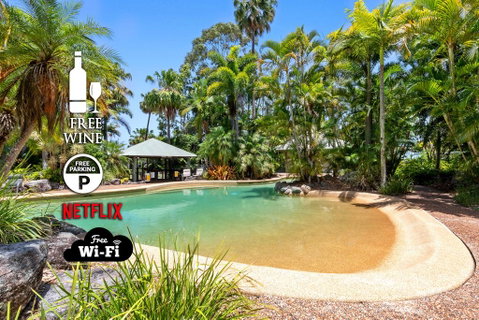 3BR Beach Escape AC, Pool, Tennis, Wine, Coffee, Netflix - Accommodation VIC 0