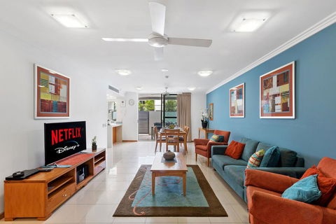 3BR Coolum Beach Escape , Courtyard, Pool, Spa, Tennis - Accommodation VIC 2