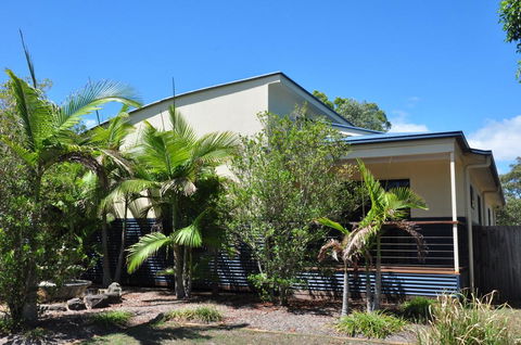 44 Cypress Avenue - Holiday Home In A Quiet Location, Close To Patrolled Beach And CBD - Accommodation VIC 0