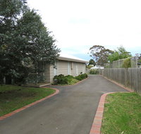 5 Little Penguin Crt Cowes - Cottage near the Beach - Accommodation VIC
