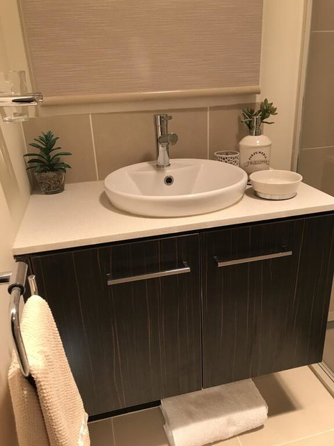 5 Star Room With Own Bathroom - Singles, Couples, Families Or Executives - Accommodation VIC 3