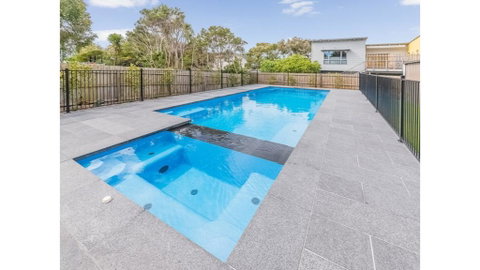 52 ON BAYVIEW - PET FRIENDLY (OUTSIDE ONLY) - Accommodation VIC 0