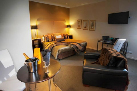 53 On Victoria - Accommodation VIC 3