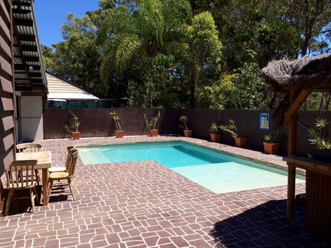 6 Bomburra Court - Rainbow Beach, Pet Friendly In Great Bush And Beach Location - Accommodation VIC 1