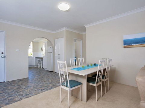 7 The Dunes @ Fingal Bay - Accommodation VIC 2