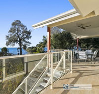 8 Broadwater Court Cowes - Accommodation VIC