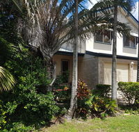 8 Hakea Place - Family Home on a Quiet Street Close to Beach  Shops Pet Friendly - Accommodation VIC