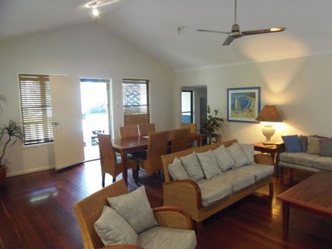 8 Orania Court - Rainbow Shores, Privacy, Peace And Quiet - Accommodation VIC 1