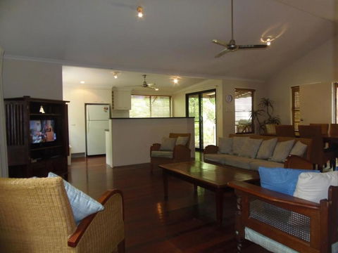 8 Orania Court - Rainbow Shores, Privacy, Peace And Quiet - Accommodation VIC 2