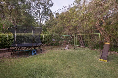 8A Sayers Street - Accommodation VIC 1