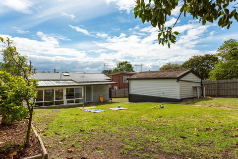 A Wave From It All - Accommodation VIC 3