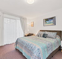 Abby's Poolside Retreat 1 - Accommodation VIC