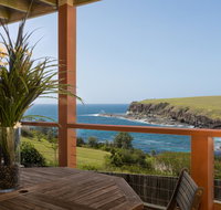 Absolute Oceanfront Cottage - Accommodation VIC