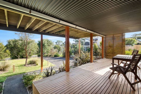 Acqua Vista - Water View, Fireplace, Walk To Beach - Accommodation VIC 3
