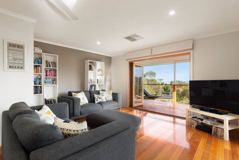 Acqua Vista - Water View, Fireplace, Walk To Beach - Accommodation VIC 1