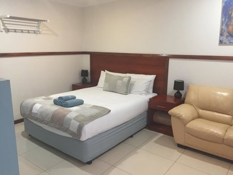 Across Country Motel And Serviced Apartments - Accommodation VIC 1