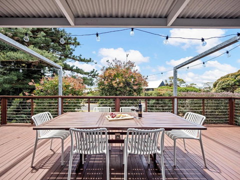 Eagle Bay Beach House - 300m To The Beach! - Accommodation VIC 0