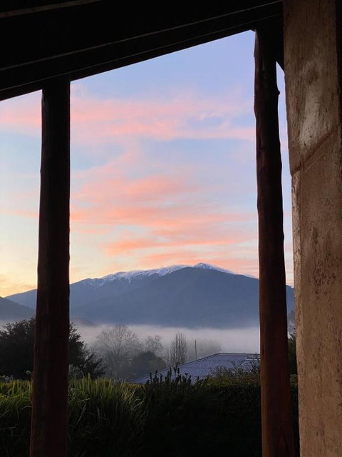 Earthen Home - Accommodation VIC 2