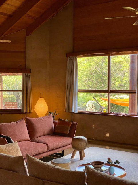 Earthen Home - Accommodation VIC 3