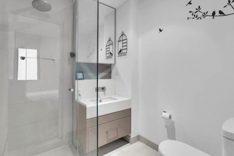 Essendon North Sanctuary By Ready Set Stay - Accommodation VIC 4
