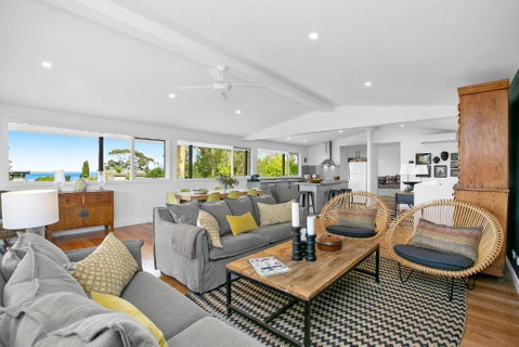 Evans Beach Retreat - Accommodation VIC 4