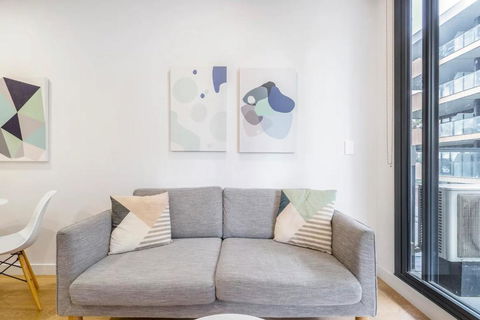 Executive Comfort Living Near La Trobe & RMIT Uni - Accommodation VIC 2