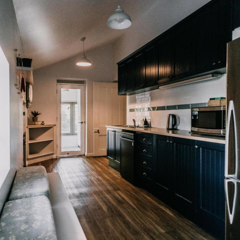 Fulham Homestead Historic Rural Large 3 Bedroom Guesthouse - Accommodation VIC 1