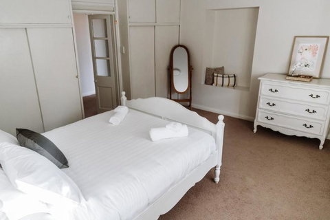 Fulham Homestead Historic Rural Large 3 Bedroom Guesthouse - Accommodation VIC 2