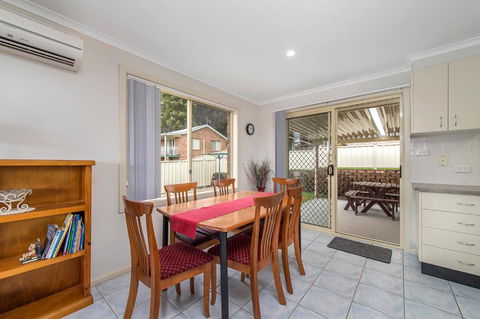 H1211 Mission Terrace Lakewood Heights Estate - Accommodation VIC 3
