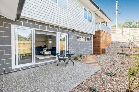 HALE KUPA Rye Beach House Spa Table Tennis - Accommodation VIC 2