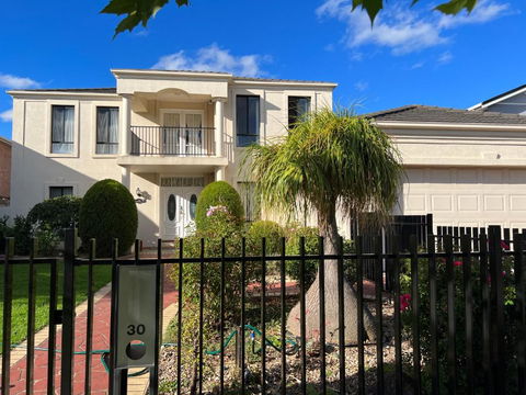 Happy Post - New - Accommodation VIC 0