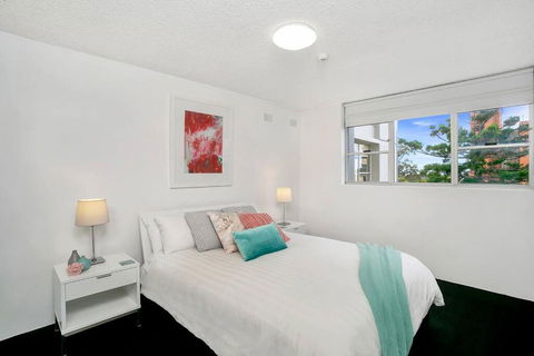HARIS - Modern 2BR Apartment With Views - Accommodation VIC 2