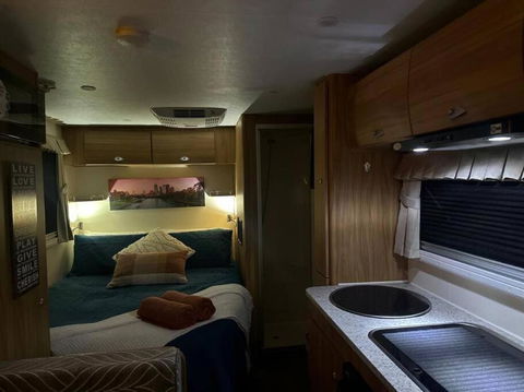 Heated Caravan With All The Trimmings - Accommodation VIC 3
