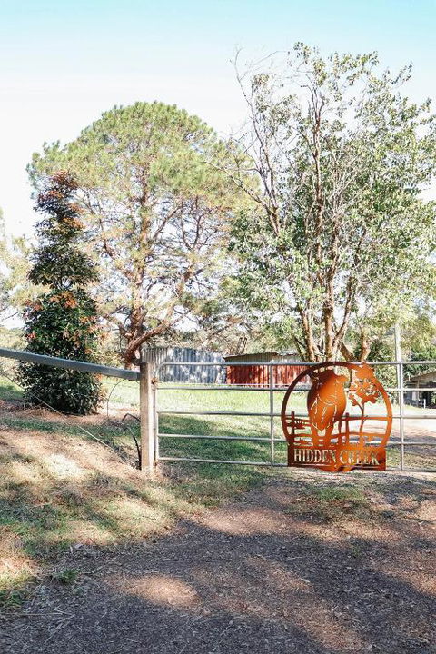 Hidden Creek Cabin - Accommodation VIC 1