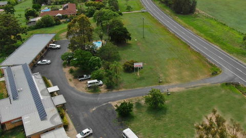 Hilldrop Motor Inn - Accommodation VIC 1
