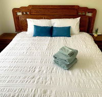 AHA Family Holiday House with Huge Backyard - Accommodation VIC