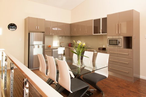 Albany Waves - Accommodation VIC 0