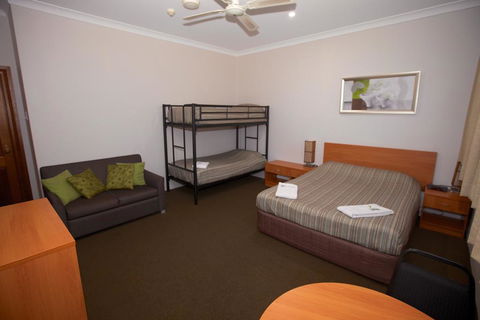Alishan International Guest House - Accommodation VIC 3