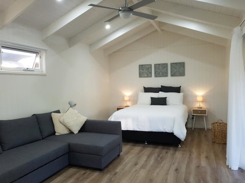 Alkira - Accommodation VIC 0